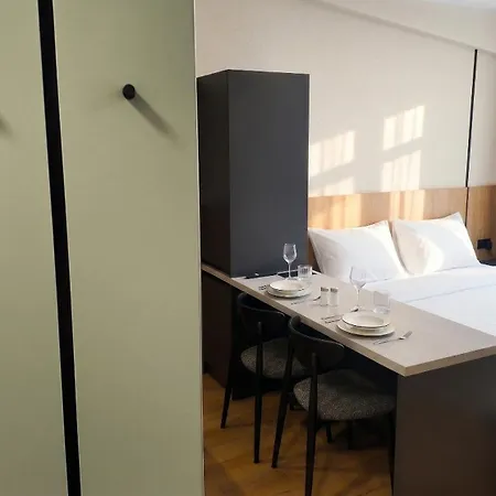 Axiom - Nova 7 * Košice